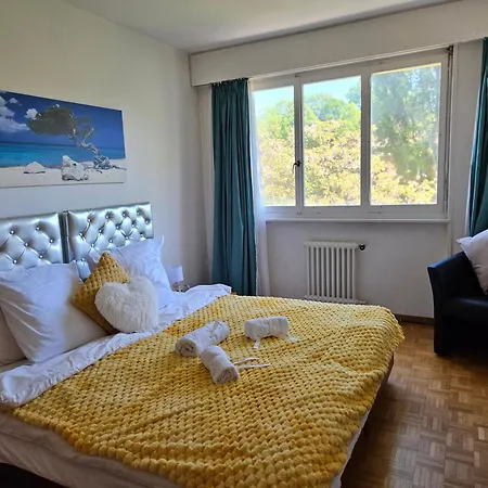 Bonito Apartamento Vacacional Лозана